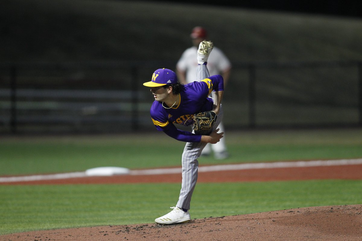 WIUBaseball's tweet photo. What a first career start for Jacob Greenan 🔥

4️⃣ IP 1️⃣ H 0️⃣ ER 3️⃣ SO

#TRADITIONofTOUGH https://t.co/BooVkhjJOS