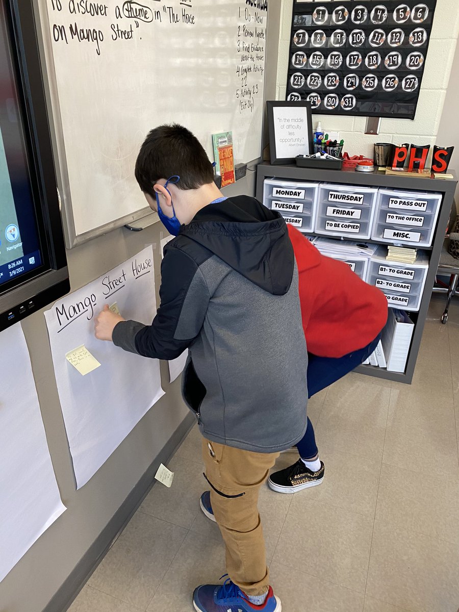 Logan_Hicks14's tweet photo. Love to see my students working together and having respectful debates when forming inferences over what we’re reading. Here are some of my kiddos finding evidence to support their inferences and then posting them for the class to see! @CESredhounds https://t.co/8t9f76CHzf