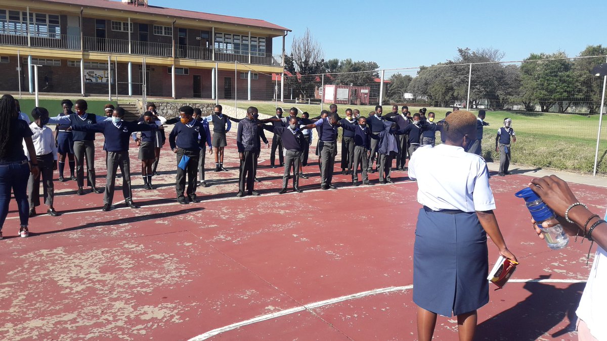 PatrickThobela3's tweet photo. Today I will be at Sithembiso Primary school on some back to school campaign. Covering books for the kids...
#FoundMyPurpose #DJSBU #DYCPD https://t.co/Cviy9rjume