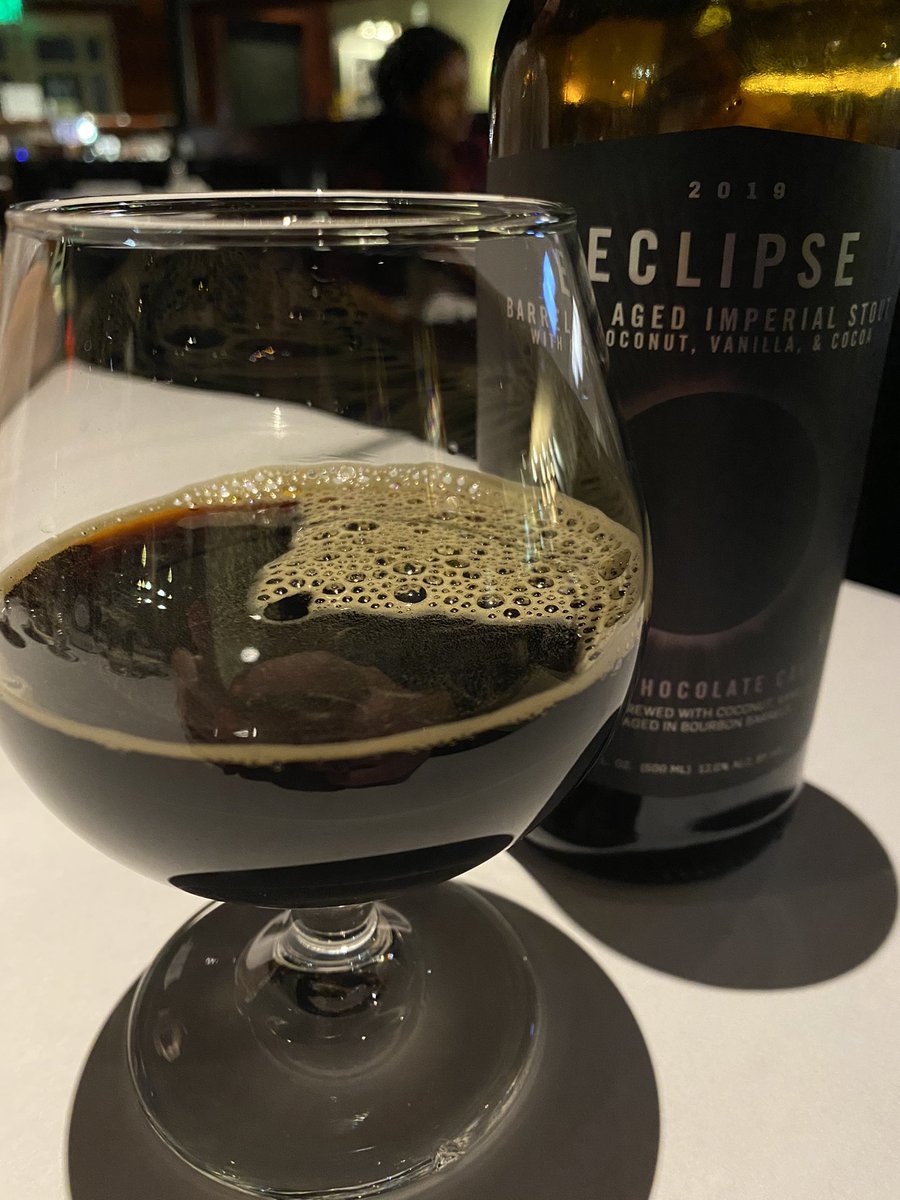 jessicaspawn's tweet photo. A beer with a wax top? Kinda PAWsome @MothDallas ✔️
#eclipsebeer #foodie #dallas #beeroclock #tuesdaymotivations https://t.co/8VgEwwpOdq
