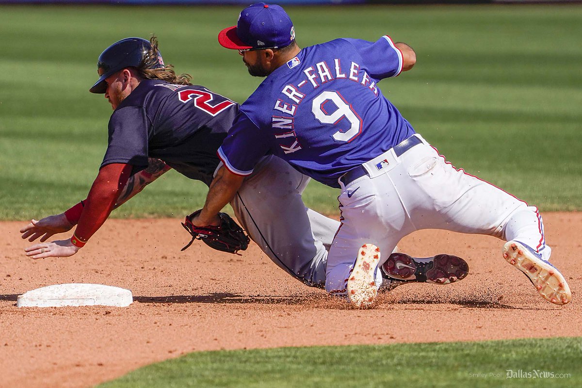 Smiley Pool tweet media