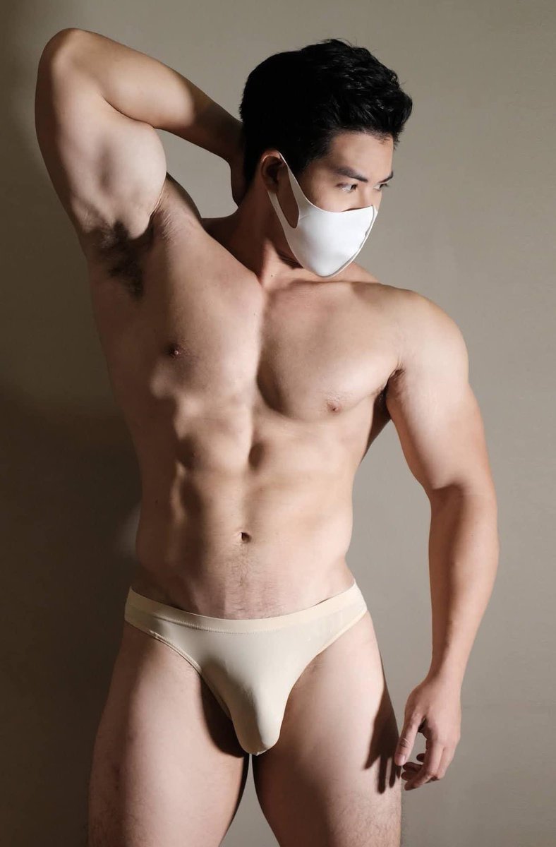 ไปไหนอยากลืมใส่maskด้วยน่ะ เป็นห่วง