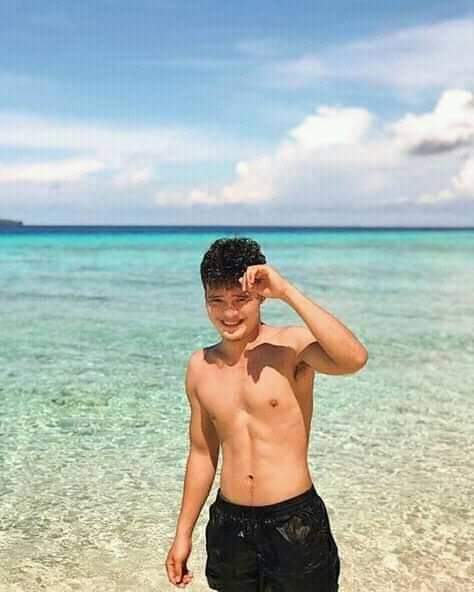 CRLGlobalOfc's tweet photo. It's your day, Happy birthday Liofer! We wish that all your dreams will come true! Enjoy your day and Godbless always!💖 @teamlioferofc  @LioferSquad @LioferTeam @LIOFERTREND_OFC @liofernatics @FPinatacan @LIOFERTREND_OFC https://t.co/djgNfhY3B6