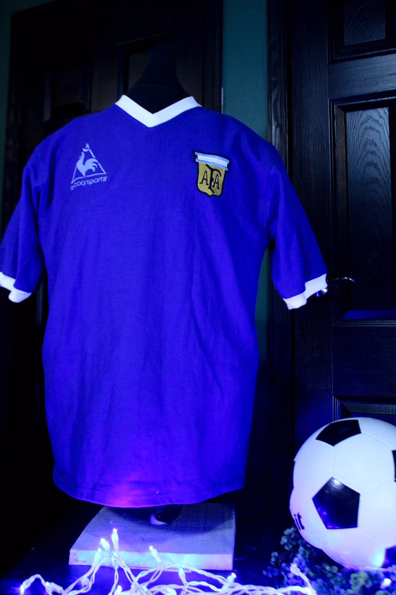 vintagesoccer2's tweet photo. Somos Vintage Soccer, fabricantes de moda Casual-Vintage. Pregunta por los modelos disponibles, o dinos qué playera quieres ¡y te la hacemos!
#VintageSoccer #retrojersey 
Checa nuestro catálogo y visita nuestras redes.

https://t.co/SBluCkOgYV

https://t.co/XjwgOh4KF7 https://t.co/yK4GTcTWlo