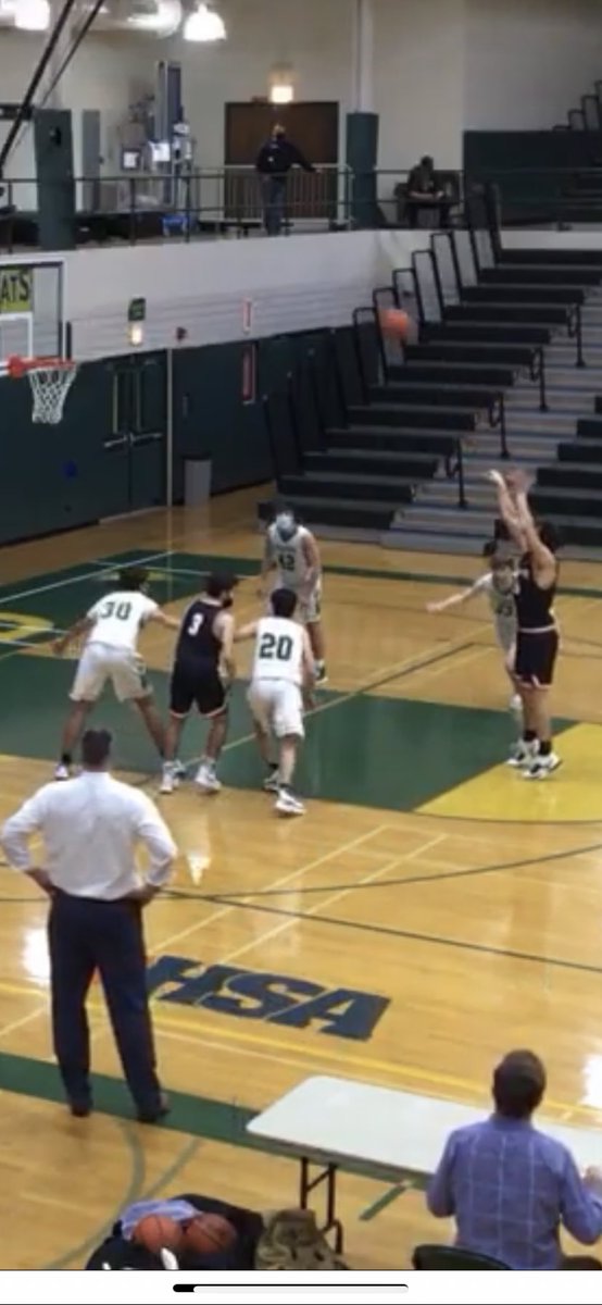 Boys Basketball Final:
Barrington 57
Fremd 50
<a href="/BHSBroncosBBall/">BHSboysbballboosters</a> wins the MSL West Championship!
#Barringtonathletics