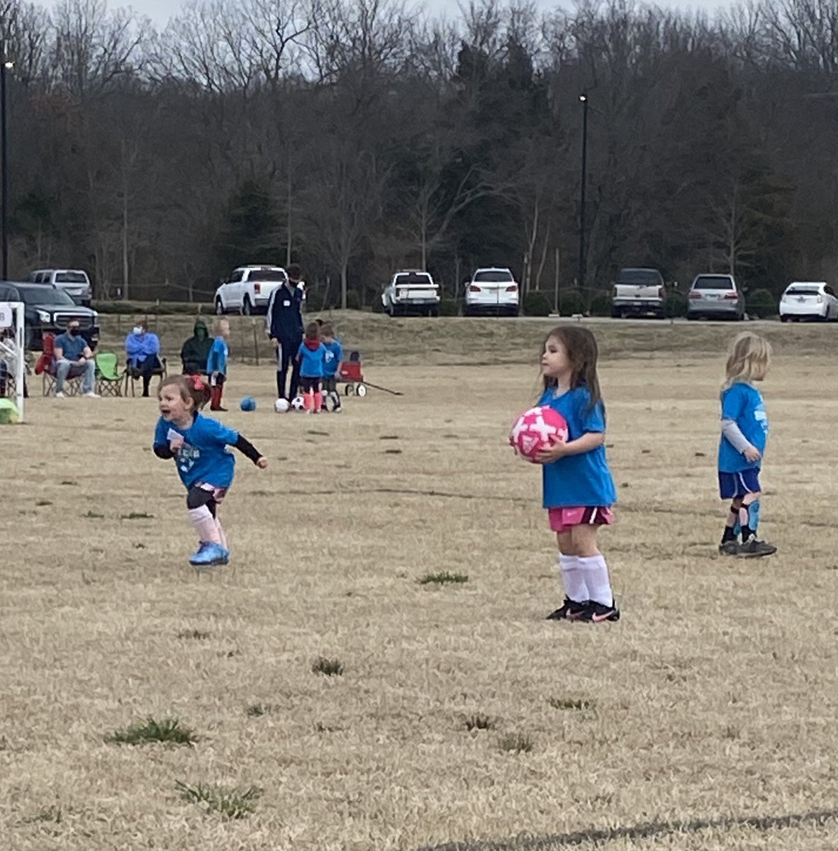 ZacBottoms's tweet photo. Let the fun begin; #ZoeRyan started soccer tonight: So proud of her effort and enthusiasm. So lucky to get to tag along on her journey #GirlDad #TheGoodStuff https://t.co/HPilugAint