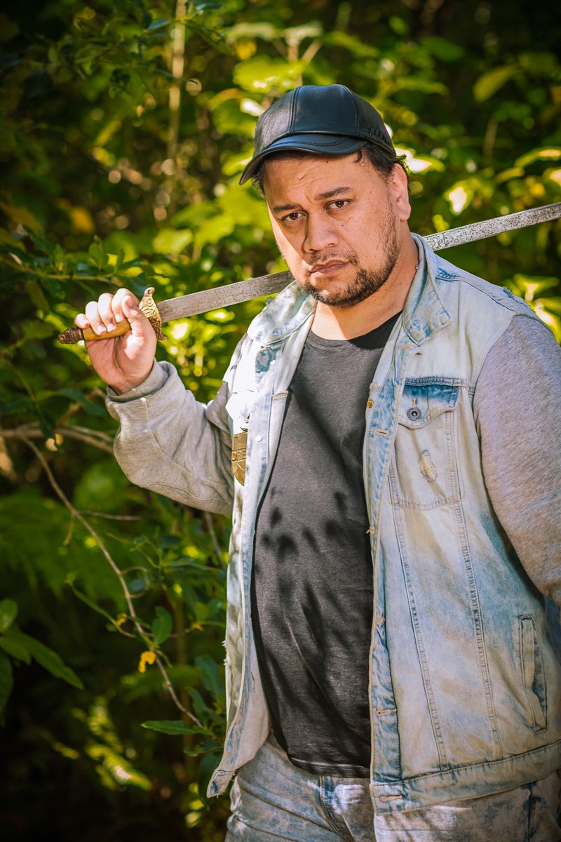 diceratopsnz's tweet photo. Meet a hero for Saturday night's #DnD Live:
@nesianmenace as FORD THE RANGER! Veteran of such adventures as "When Dwarves Cry" and "Crit Me Baby One More Time", now he faces the Dream Ogre!
(Art by @dittybox! Photo by Capturing Cosplay!)
Tickets: https://t.co/CtfetQcJbR #NZFringe https://t.co/TxwlD0dppY