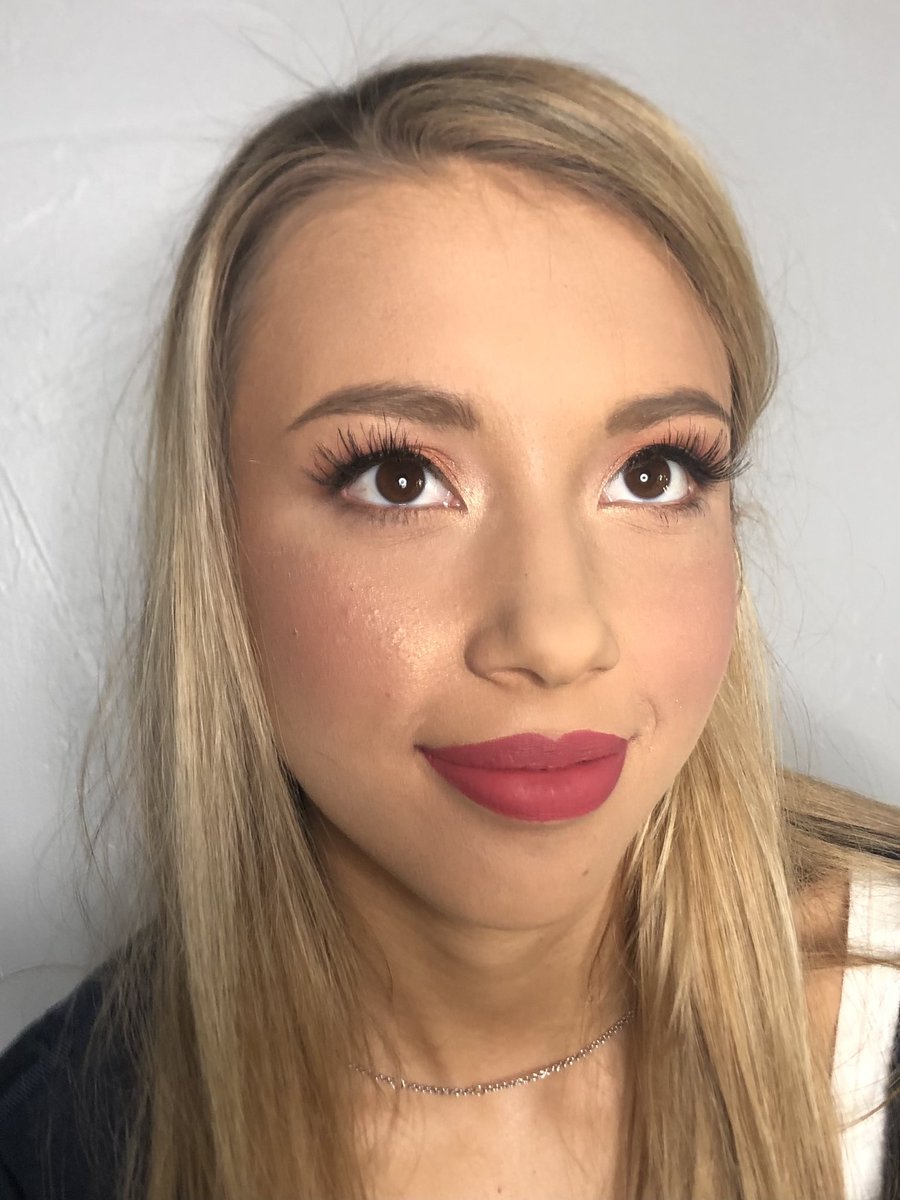 makeupbyhalie's tweet photo. Glam Time 🤩✨ https://t.co/tzAifAoryo