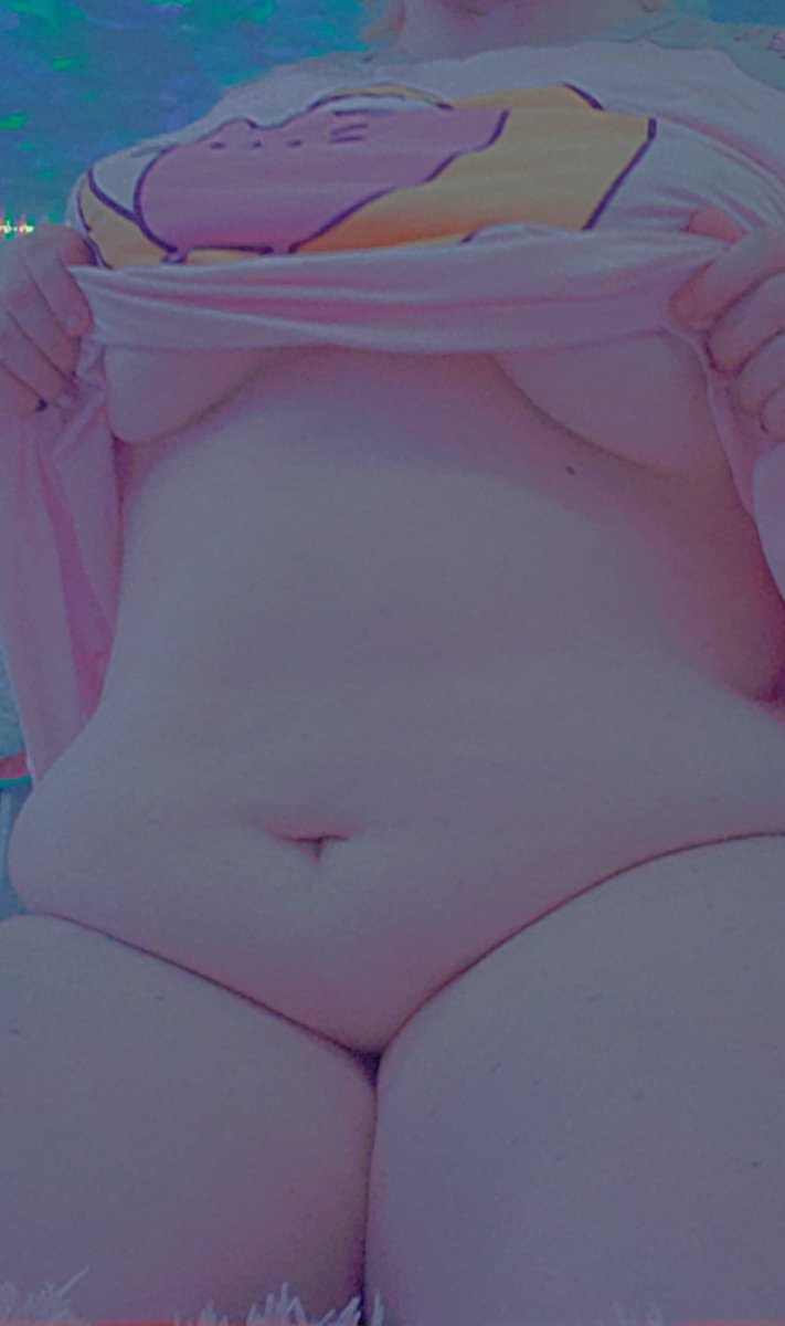 subby_ivory's tweet photo. Tummy Tuesday 🥺💕 yeah im posting for a sec

☆ kink petplay chaturbate nsfw chubby chubbychaser fatgirl 420 smokingfetish lewd #sellingvideos stoner nsfwtwt camgirl #sellingpictures swer #sellingcontent sw ☆ https://t.co/LoqFqejCGv