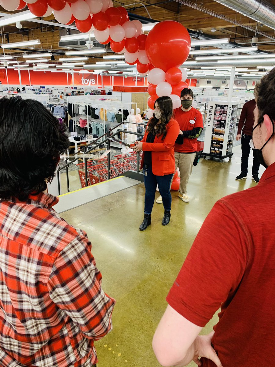 Jay Yezzi tweet media