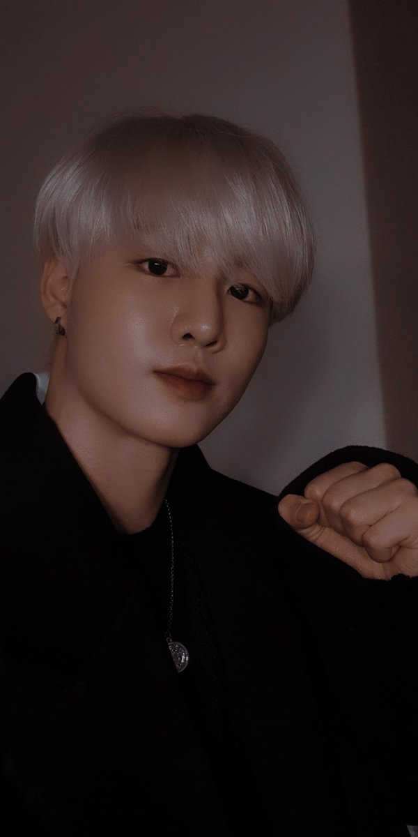 namuvoca's tweet photo. ์ ๋ ๋น์ ์๊ฒ ์ถฉ์ฑ ํ ๊ฒ์
๋๋ค๐ค
@too_members #TGSD #TOOgetherSelcaDay https://t.co/vQTyuKwaND