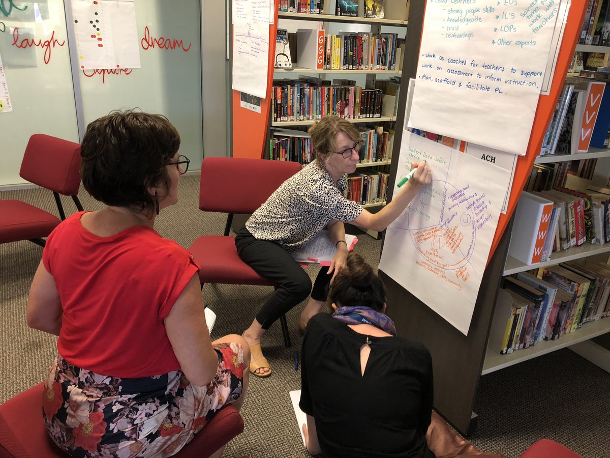 Amanda Thompson tweet media