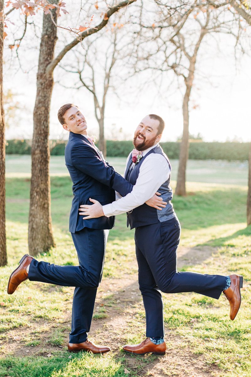 casterY4SO's tweet photo. Was truly a special day that I am so thankful to have been apart of. Absolutely love these two and proud to call them my friends #ResolvedPhotography https://t.co/DnCmJCL51q