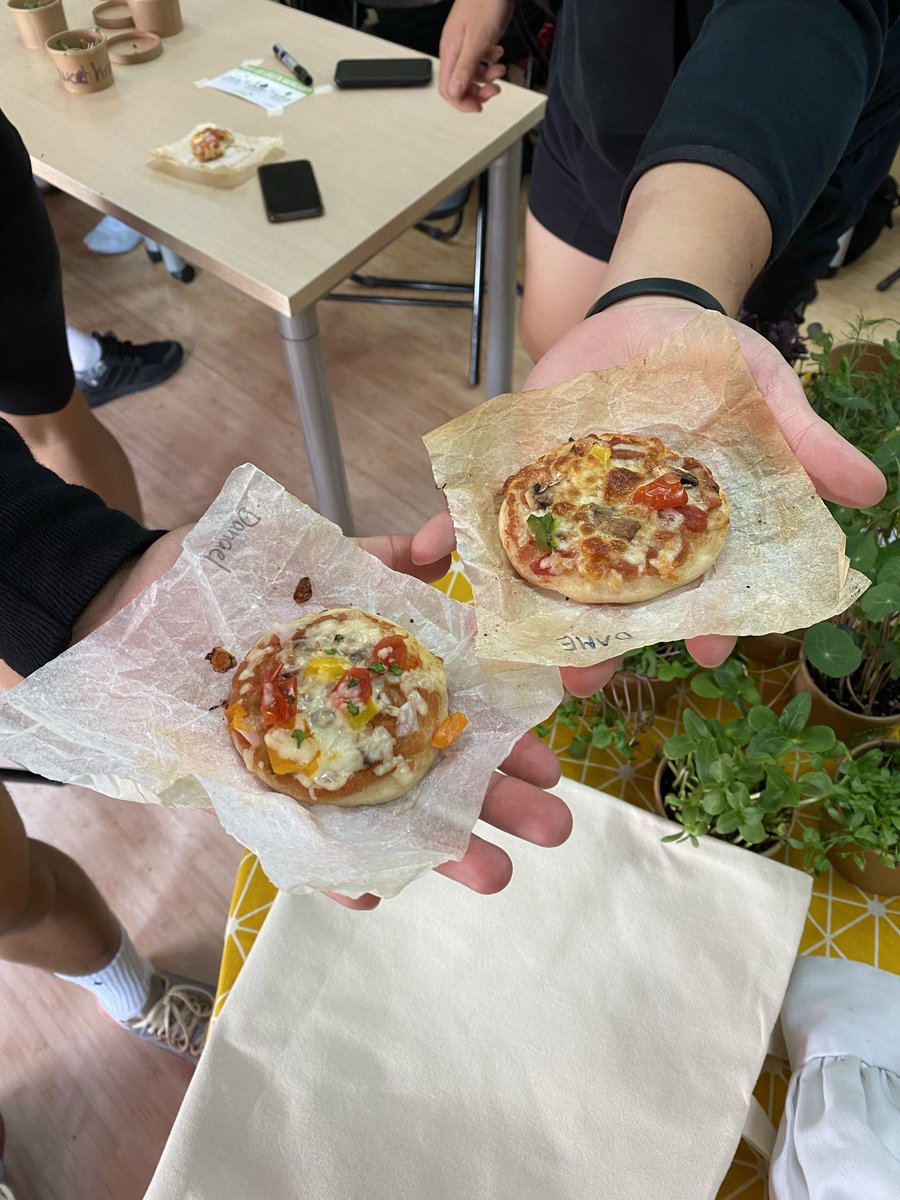 Ty_KochPE's tweet photo. Day 2 #TISMacao Experience Week highlights! House team totem making and learning about sustainable food practices! https://t.co/RAjmMFlgzd