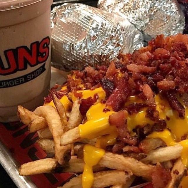 BUNSBurgerShop's tweet photo. Esto es vida. 🍔❤️
#bunslove

📲https://t.co/5pyNB3IUaT
🚗@ubereats @doordash
⏰ 11am - 10pm https://t.co/lMpnkV2P8P