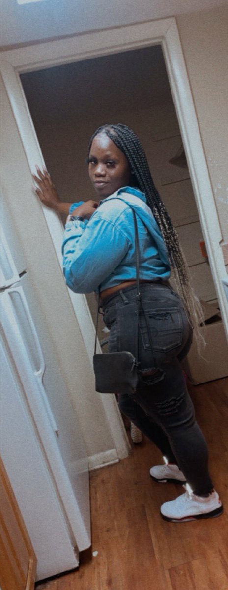 KeyTheGreat's tweet image. #FckNiggaFreeWeight 😉