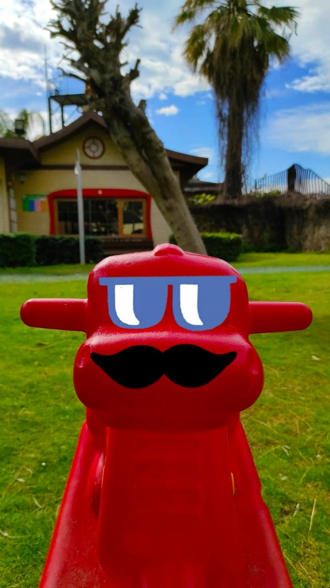 limakarcadia's tweet photo. Wish you all a funny day friends of #LimakArcadia 🥰 https://t.co/Tzd7Flo5gz