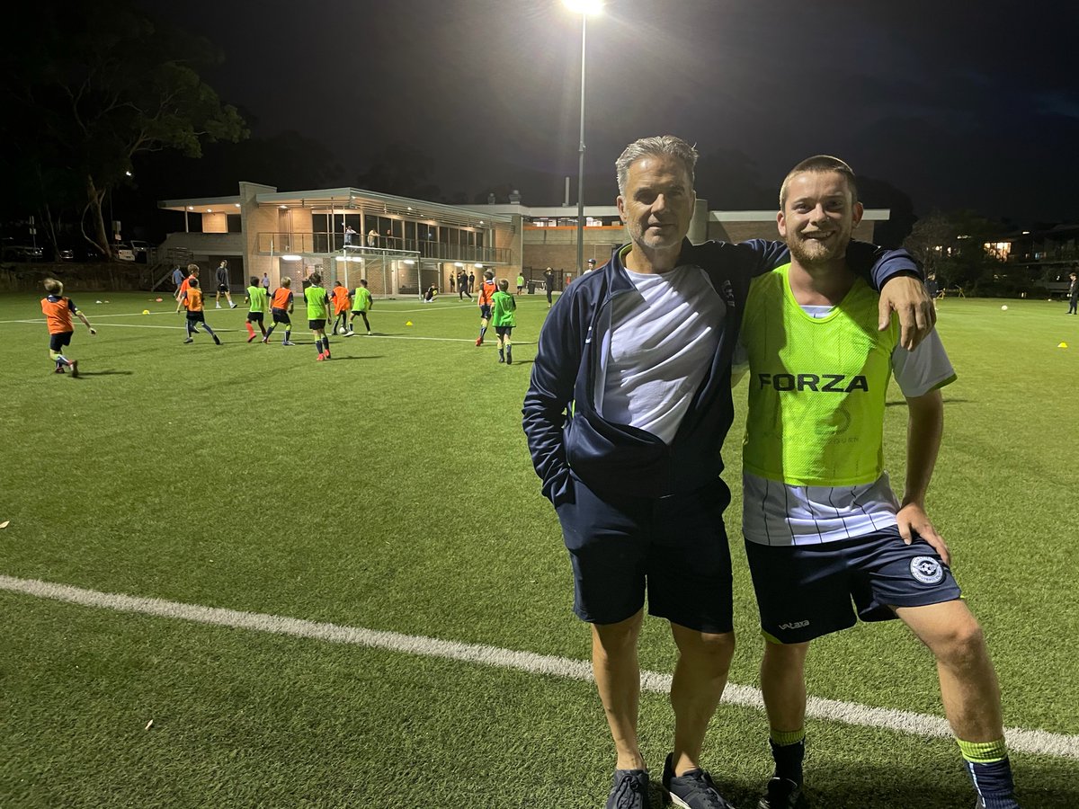 FutureSport's tweet photo. Lindfield FC v Central Sydney Wolves #magicofthecup @ffacup fans entertained at HT by Lindfield FC U6 & U7. Great skills on display. Well done Clive Solari, club president and @ffacup designer #D3Design. https://t.co/LTaCgJGDre