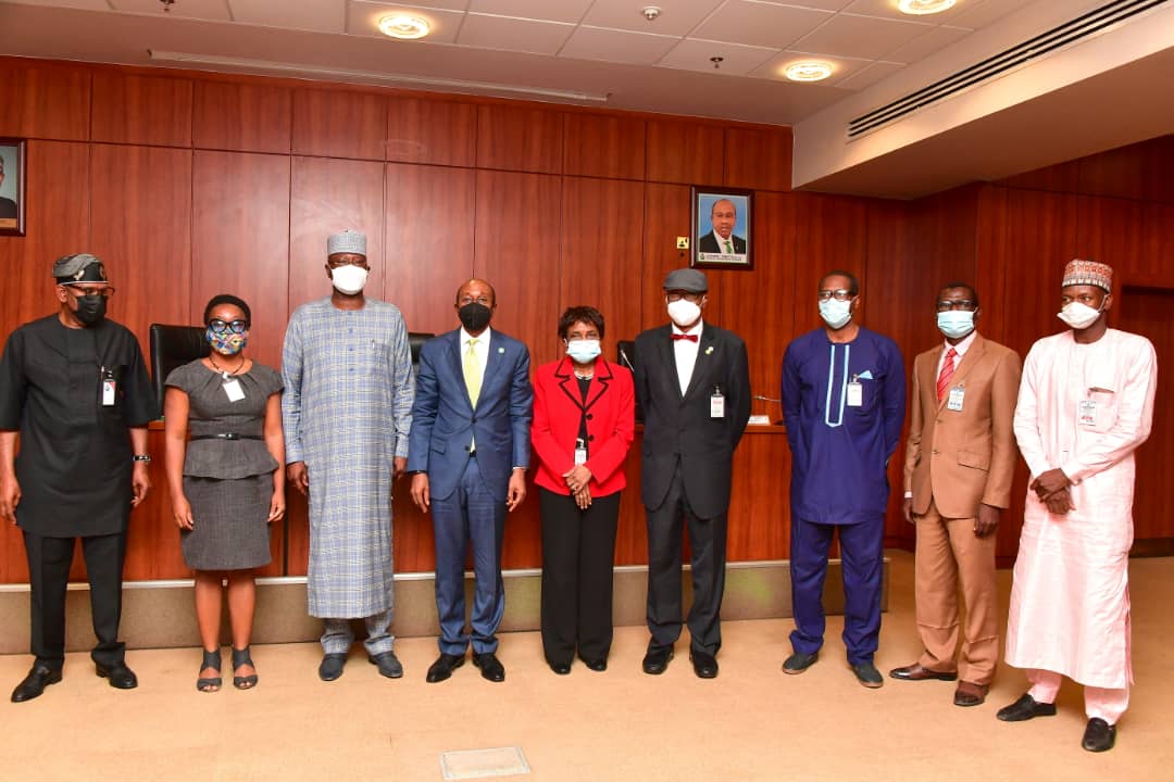 cenbank's tweet photo. #CBN awards N253.54 million grants to 5 Researchers under its Healthcare Sector Research and Development Intervention Scheme (HSRDIS) https://t.co/6edFgaQlRU