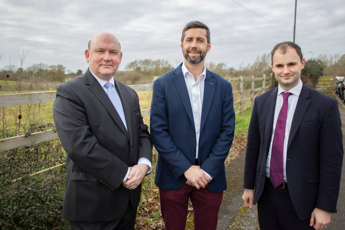 Construction has begun on the new #Yate Park and Ride We're delighted to continue supporting sustainable transport and our #ClimateEmergency goals having secured £3.5m to deliver this fantastic #Conservative-led initiative #SouthGlos For more info click👉bit.ly/2N2vs3c