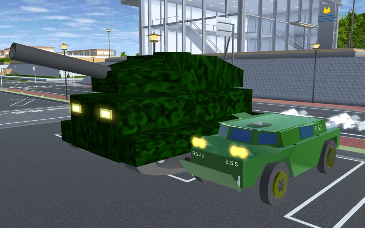 Murchielago1's tweet photo. #サクラスクールシミュレーター
やまたろさんの装甲車の隣に自作の戦車置いてみた（笑）😎
小道具の設置数に余裕があれば追加ダウンロードしてこんな事もできるのかw😊 https://t.co/302bZzihL2