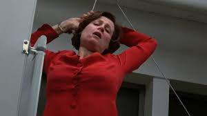 merlinpapin3's tweet photo. Maintenant tout le monde est fou, mais dans mon TOP30 #FilmsSérialKiller il y a des champions !!
21 Exæquo - #Copycat de #JonAmiel (1995) avec #SigourneyWeaver #HollyHunter #WilliamMcNamara #HarryConickJr #DermotMulroney #WillPaton
@Jouxplane83 @FredOL69007 @tbarnaud https://t.co/cpNNWdgy45