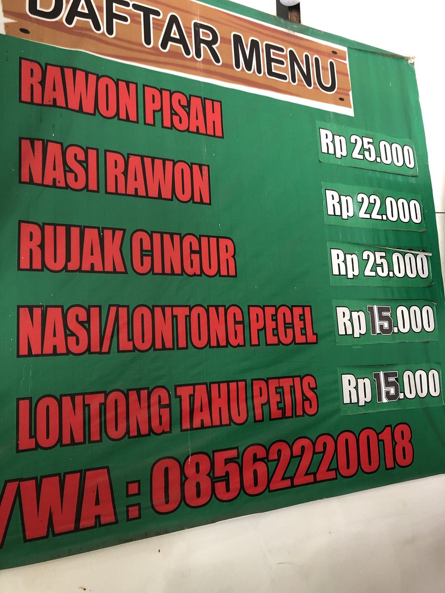 kozirama's tweet photo. Lontong Tahu Petis khas Jawa Timur terbaik se-Bandung Raya. Rawonnya juga enaque. https://t.co/l4XUbJQO5Z