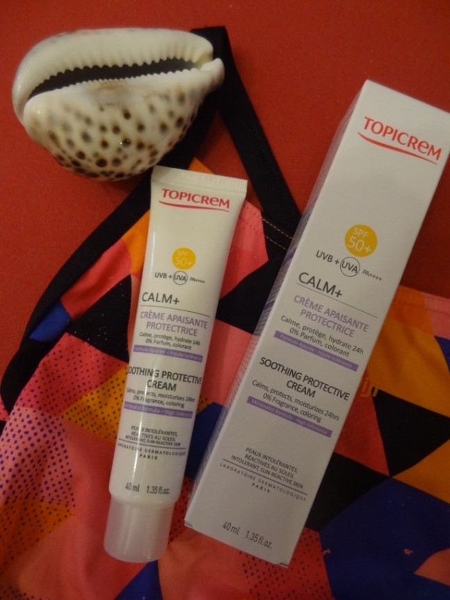 Cosmetexpert's tweet image. La crème Calm+ SPF 50+ @TopicremFrance est une excellente crème solaire... sans #octocrylene ! regard-sur-les-cosmetiques.fr/nos-regards/to…