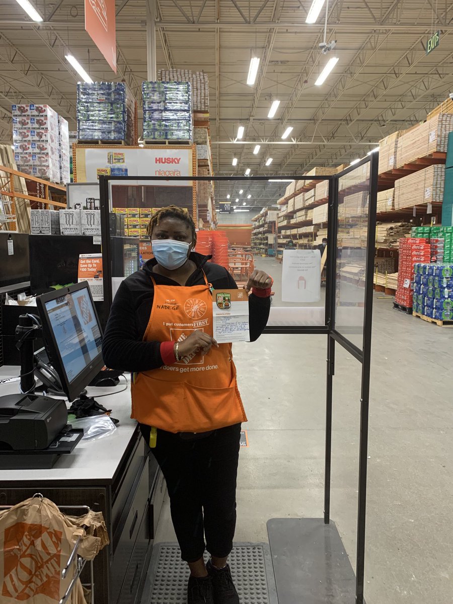 I told y’all to watch out for her. Nadege was my February Cashier of the Month! She was so surprised she won. She makes greatness look easy. I’m a better leader because of her. Thank you Nadege for being an inspiration. You rock!