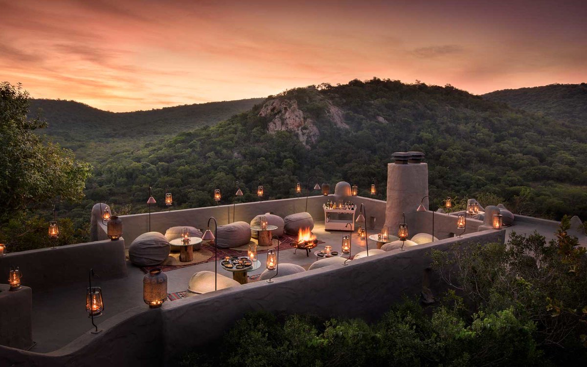 letsDiscoverke's tweet photo. One thing about Ol Donyo Lodge, Chyulu Hills, you can spend the rest of your life here and never get bored. https://t.co/6E4731JSoM