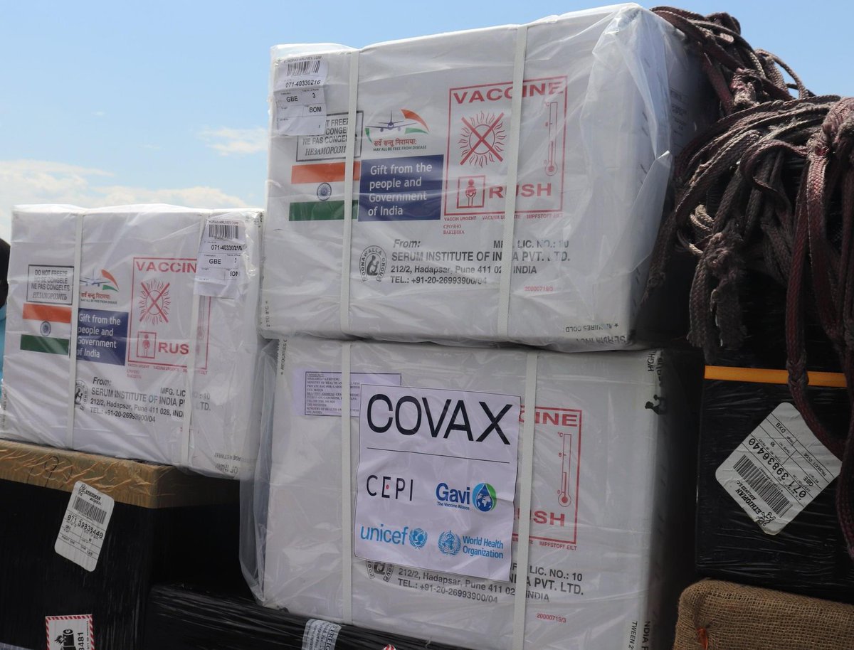 Botswana’s first consignment of 30,000 COVID-19 vaccines arrived yesterday donated from India, marking an important step towards a new normal. A second batch, ordered by the government, is expected to arrive next week. 

#Botswana #COVID19