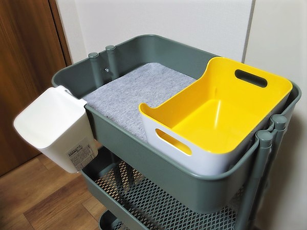 koorin's tweet photo. PCデスクサイドテーブル用に「IKEA RASKOG ロースコグ ワゴン」を購入してみた~キャスター移動可能な三段式カゴは、色んな場面で重宝しそう~ https://t.co/hu064Ngbic #IKEA #ワゴン #サイドテーブル #RASKOG https://t.co/oP9G77Uuj1
