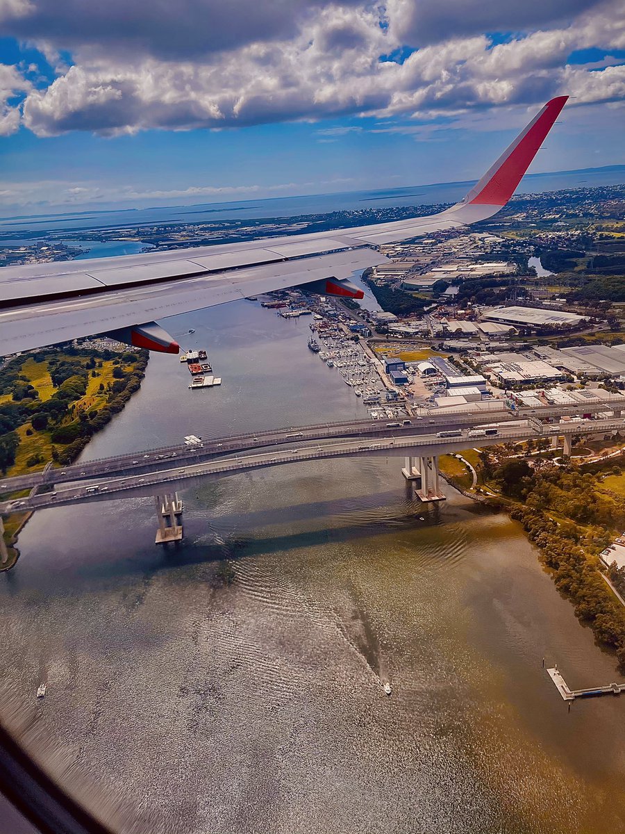 RyanBabbage's tweet image. It’s great to be in the air again and on the road meeting clients face-to-face. #Brisbane #venturefirms #newopportunities #businesscontinuity #strategyhubb
