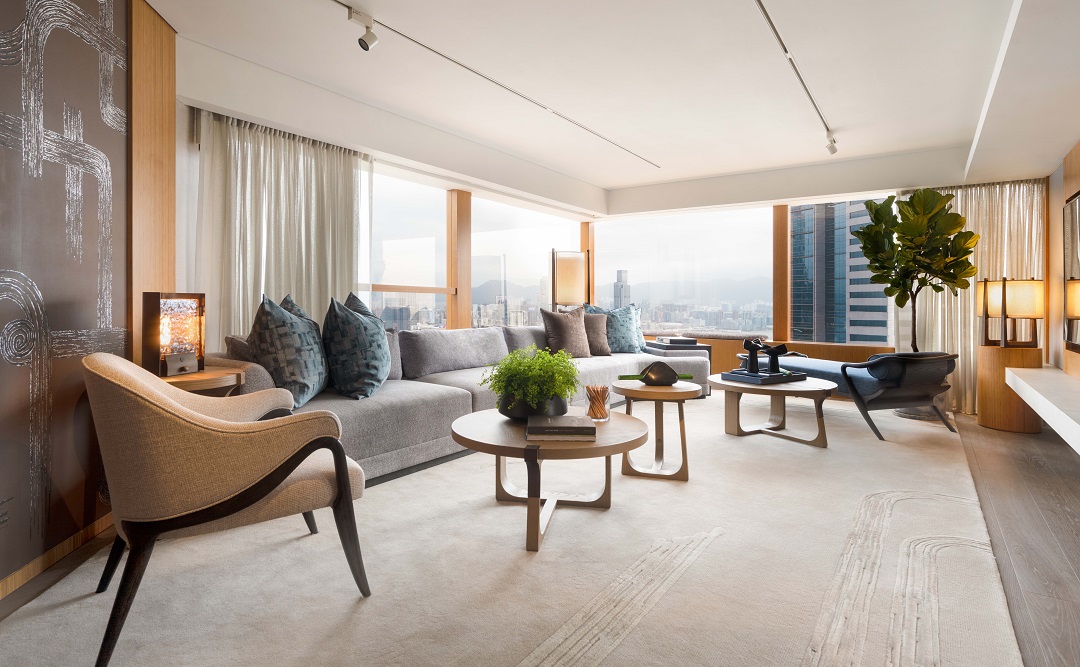 DestinAsian_Mag's tweet photo. The Upper House Reveals Its André Fu Suite.
Perched on the 48th floor, the hotel’s latest addition is a tribute to the acclaimed Hong Kong–born designer. @UpperHouse_HKG
https://t.co/x8Uw2GT33U
#LuxuryHotels #TheUpperHouse #HongKong #AndréFu #Design #Interior https://t.co/H5onCcqlrT