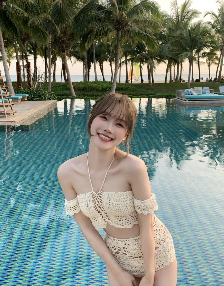 hicoco_tw's tweet photo. ᴸᵒᵒᵏ ᶠᵒʳʷᵃʳᵈ ᵗᵒ ᵗʰᵉ ˢⁿᵒʷ ⁱⁿ ʷⁱⁿᵗᵉʳ ᵃⁿᵈ ˡᵒᵒᵏ ᶠᵒʳʷᵃʳᵈ ᵗᵒ ᵗʰᵉ ᵖᵉᵒᵖˡᵉ ʸᵒᵘ ʷᵃⁿᵗ ᵗᵒ ˢᵉᵉ.✨

#btc #bitcoin #比特幣 #비트코인 #ビットコイン  #投資 #fx初心者 #在宅ワーク #投資女子 #副業で稼ぐ #BitcoinCash https://t.co/hMud2SEzx2
