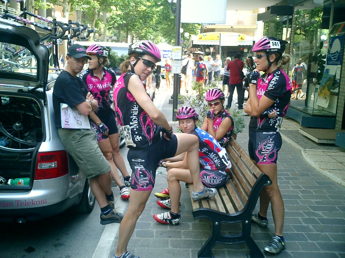 Garry Beckett tweet media