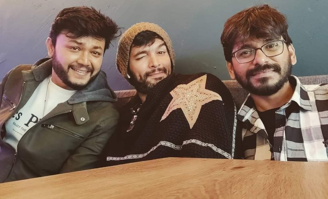 kannadabeatz's tweet photo. #Gaalipata2 💌 exclusive picture

#Golden_Star_Ganesh #Diganth_Manchale 
#Yogaraj_Bhat #Pawan_Kumar https://t.co/HWvtv98HWQ