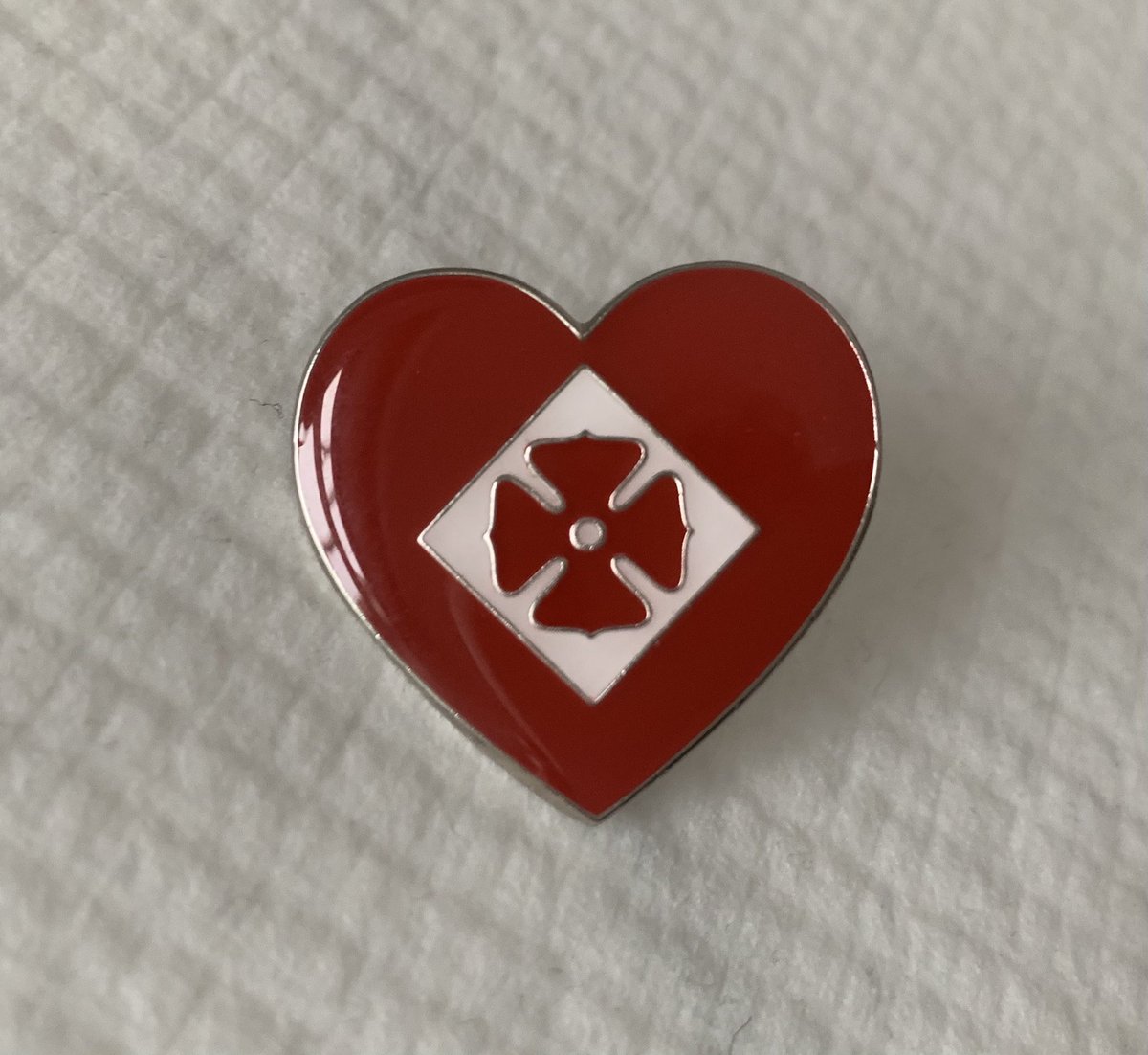 drsDannydeVries's tweet image. In totaal krijgen 18 bijzondere Oudewateren deze periode een #Redder in #Nood #Hartje uitgereikt. Op 4 na, iedereen bezocht. Gisteren hebben we Corry van Leeuwen - Verkley, Wouter van Sprundel, Hans en Henny van den IJssel in het zonnetje gezet. #omziennaarelkaar @GemOudewater