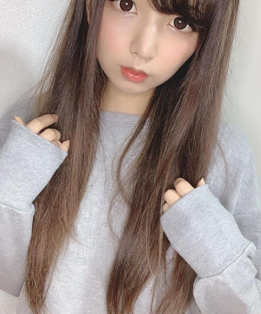 Vyul75261's tweet photo. ヤサグレ系メガネ女子 https://t.co/wdaHo9RftG
