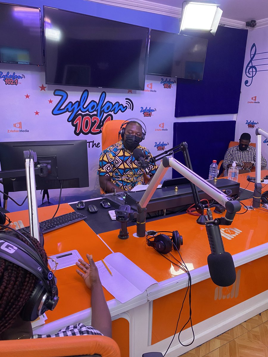 #TheStatecraft is live on @zylofon1021fm with Noel Nutsugah  

Tune in! #Zylofonmedia #Zylofon1021fm