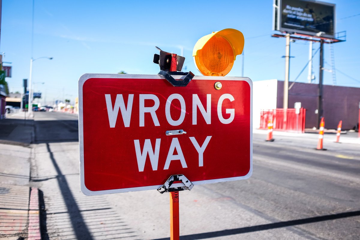 m_changa's tweet photo. Do you know that approximately 7 out of 10 people make similar mistakes while commencing their fundraising journey? Join us for a chat with fundraising guru Kirsty as we discover and remedy the common fundraising mistakes. Register now; https://t.co/w2LaTSgici https://t.co/3ZbtW9Emgd