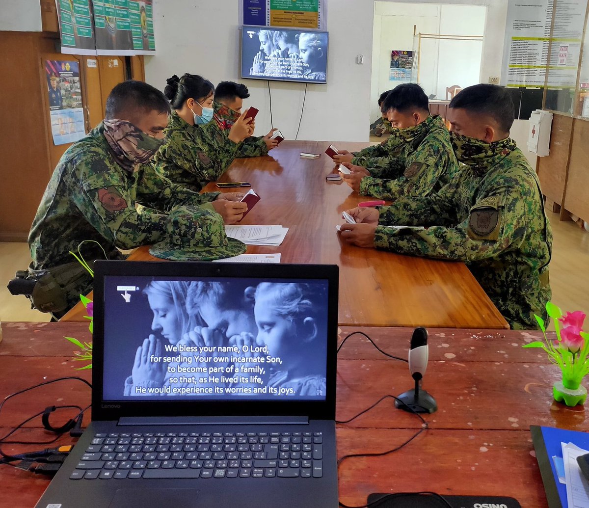 PNP1stKPmfc's tweet photo. "For we are co-workers in God’s service; you are God’s field, God’s building."_1 Corinthians 3:9
#PNPKakampiMo ll #WeServeAndProtect ll #SquadTime ll #PNPInternalCleansingProgram ll #PNPMakaDiyos https://t.co/aGCjq1rxw3