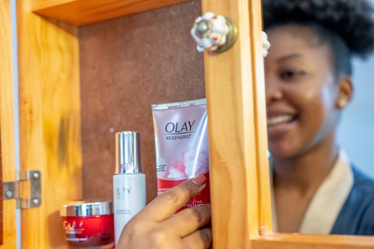 GirlTalkZA's tweet photo. You can purchase the products at a Dischem or Clicks close to you, and on Takealot as well !
#OlayPartner #ad https://t.co/TaTY3YL6dN