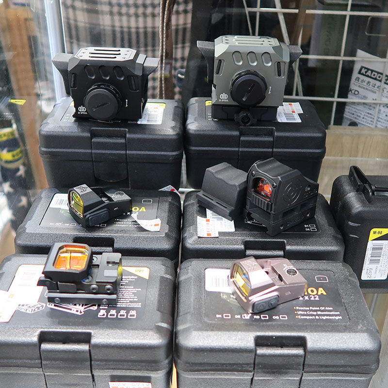 noda_ya_gun's tweet image. 明日3月11日・木曜日は朝10時30分開店

ドットサイトが海外物・国内物含めて取り揃えております。最近は小型のものが人気！
マルイのマイクロプロサイトも良いぞ！
gun-noda-ya.com/product/7946
詳細は☎0222510748までお問い合わせください。

#ドットサイト
#ダットサイト
#DOTSIGHT
#オプチカルサイト