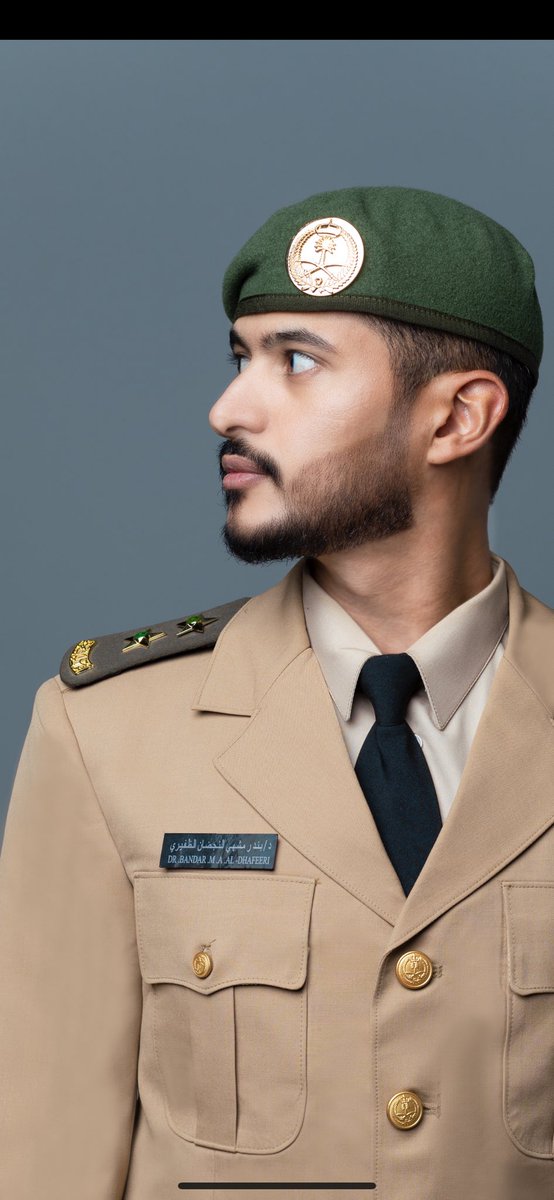 الحمدلله الذي بنعمته تتم الصالحات، الحمدلله ماتناهى دربٌ ولا ختم جهدٌ ولا تم سعيٌ إلا بفضله ، الحمدلله على البلوغ ثم الحمدلله على التمام🙏🏻.
تم بحمد الله تخرجي من كلية الأمير سلطان العسكريه 
برتبة { ملازم أول طبيب }

 اللهم اجعلها عوناً لي في طاعتك وفي خدمة الوطن 👨🏻‍⚕️⭐️⭐️
