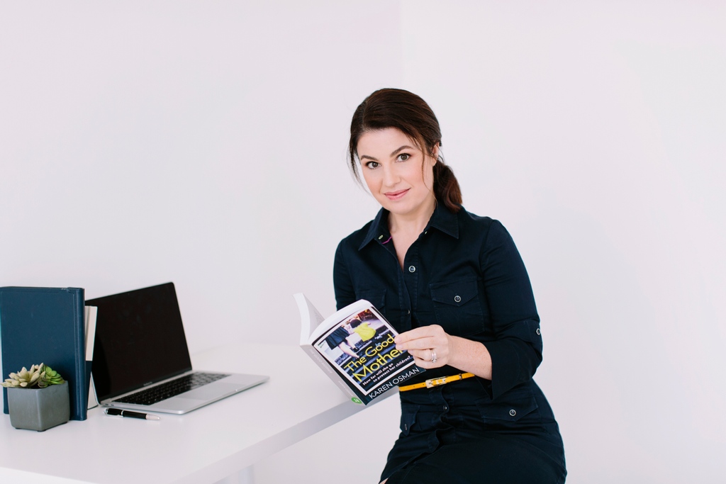 KarenAuthor's tweet photo. I get lots of questions about how I write my novels but ultimately it comes down to the 5 elements of story. If you're an aspiring author, check out my latest post X

https://t.co/0KAVRGahop

#writingcommunity #writingtips https://t.co/tCaZ7Ds4LT
