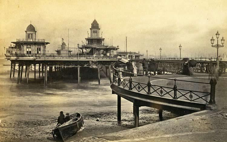 bluesonofspeke's tweet photo. #bringbackpiers long gone New Brighton.. https://t.co/71S5ufBWdm
