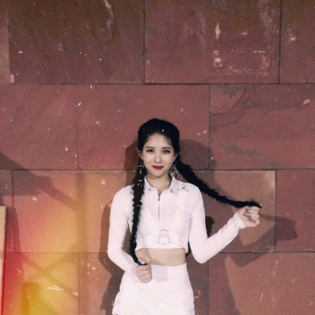 [ #ZERO_DIARY ]

찰칵 📸 제법 봄이 되었어요
케미는 잘 지내나요?

パシャ📸かなり春になりました
ケミは元気ですか？

#KTIGERSZERO #K타이거즈제로 #케이타이거즈제로 #케타제로 #KTZ #태권도 #taekwondo #テコンドー #Min_D #민디 #ミンティ