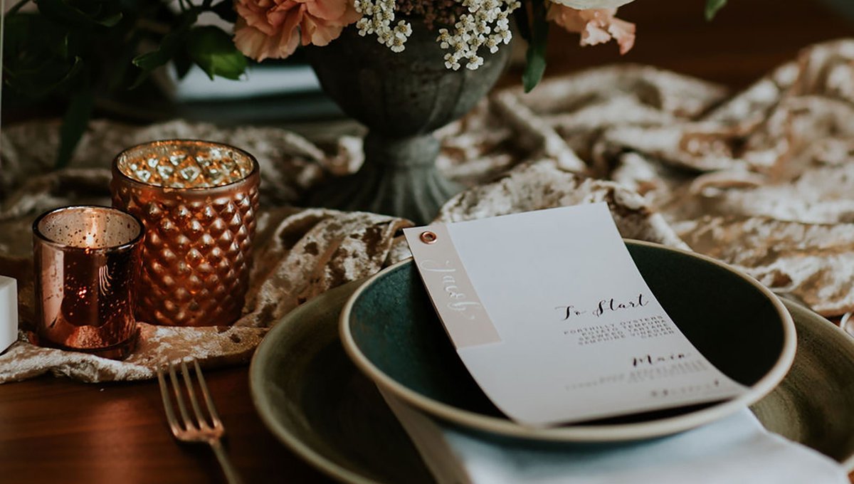 STYLED SHOOTS

Wedding Venues...styled shoots are a great opportunity to get creative. Let us help you plan yours!

Contact us today!

@CornishWed @KeepVintage