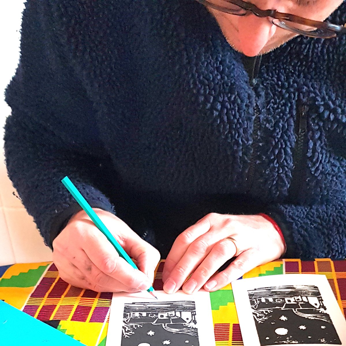 Trying to write very neatly when I'm numbering the final prints.
#slavonija #croatia #handmadeprints #printer #linoprint #linoleumblockprint #linoldruck #linoleografia #wallartdecor #artprints #wallart #walldecor #artwork #smallart #artwork #handmade #inked #giftidea